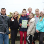Biegi Sztafetowe w Wisznicach - Igrzyska Młodzieży Szkolnej - nagrodzone dziewczęta z Międzyrzeca Podlaskiego