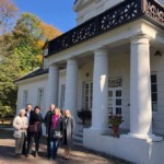 Rodzina Rościszewskich z pracownikami muzeum Rodzina Rościszewskich z pracownikami muzeum