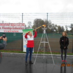 Znicz zapala olimpijka - Luiza Złotkowska Znicz zapala olimpijka - Luiza Złotkowska