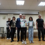 Wręczenie pucharów i dyplomów zawodnikom Wręczenie pucharów i dyplomów zawodnikom