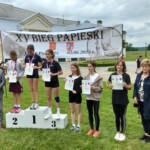 Dekoracja dziewcząt z rocznika 2010 Dekoracja dziewcząt z rocznika 2010