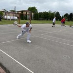 Uczestnik turnieju podczas rzutu Uczestnik turnieju podczas rzutu