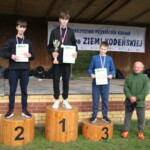 Dekoracja uczestników biegu Dekoracja uczestników biegu