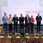 Przedstawiciele poszczególnych samorządów powiatowych Przedstawiciele poszczególnych samorządów powiatowych