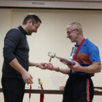 Wręczenie nagrody dla najstarszego zawodnika turnieju